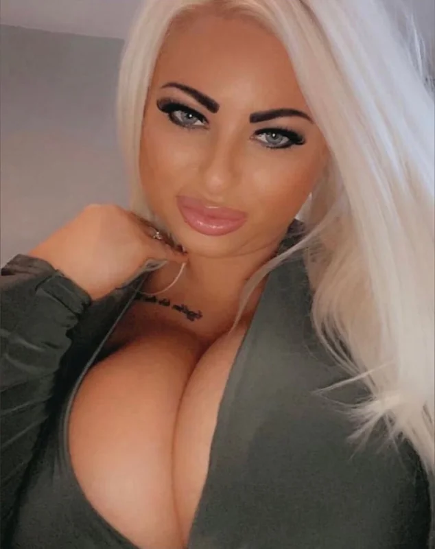 Gemabustyx OnlyFans profile with big tits