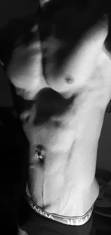 Germanboy OnlyFans photo-only feed