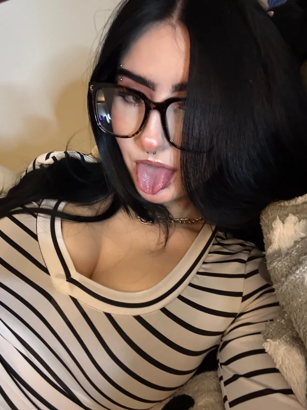 your ghoul 🖤 on OnlyFans with custom requests
