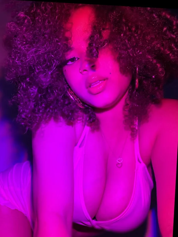 Gia Gold - OnlyFans Creator Profile Picture