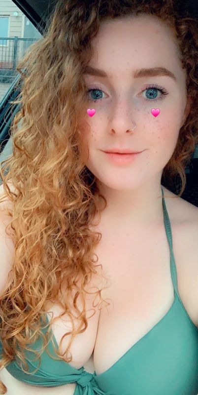 Gingerspicy2 OnlyFans Profile Gingerspicy2 OnlyFans creator with vibrant red hair