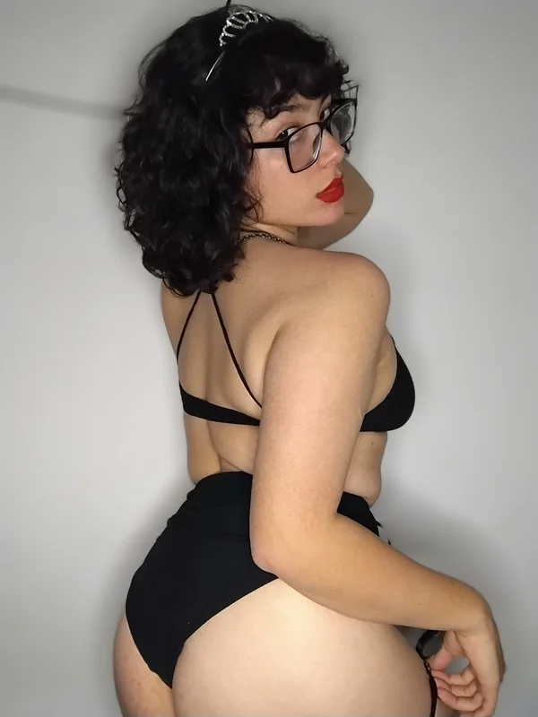Goddess Liv OnlyFans Profile Goddess Liv OnlyFans Dominatrix