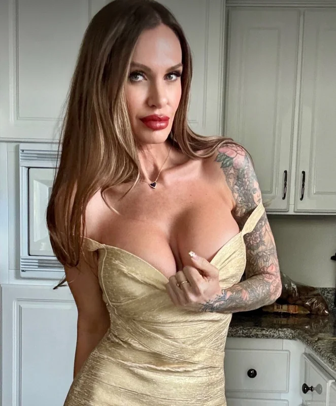 Goddessstellasol OnlyFans Creator Goddessstellasol OnlyFans International Dominatrix