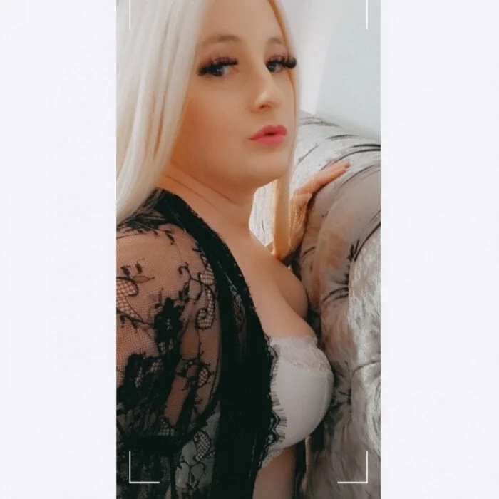 Gorgeousblondebabe3823 OnlyFans Profile Gorgeousblondebabe3823 OnlyFans hot blonde