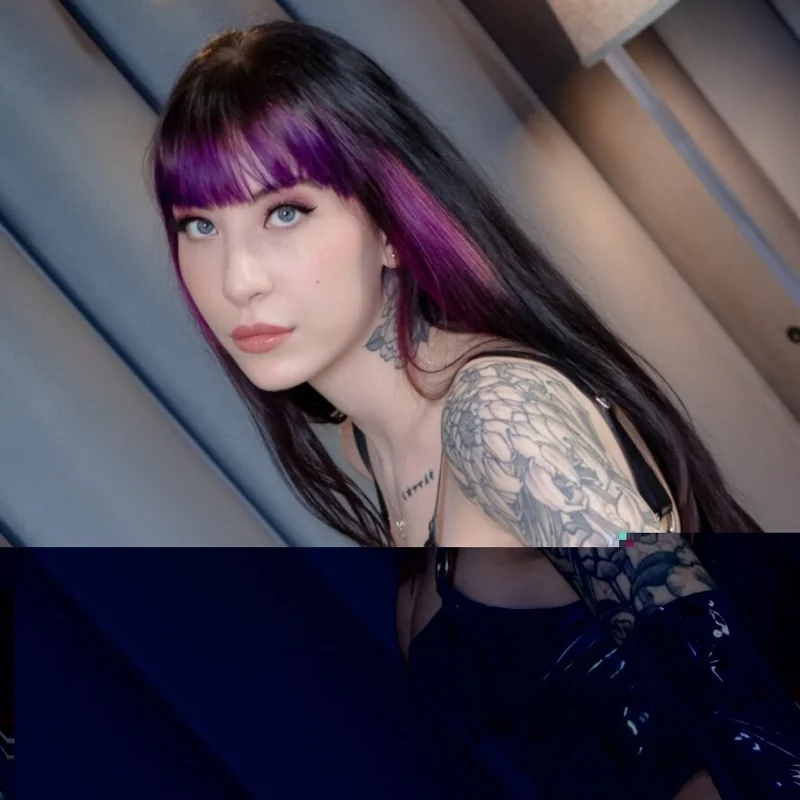 Goth Charlotte OnlyFans latex goddess