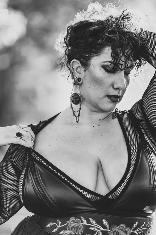 Griminatorfree Official OnlyFans Creator Griminatorfree OnlyFans curvy alternative creator