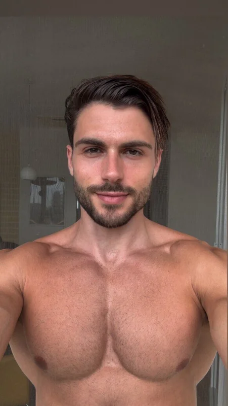 Guille Choax - OnlyFans Creator Profile Picture