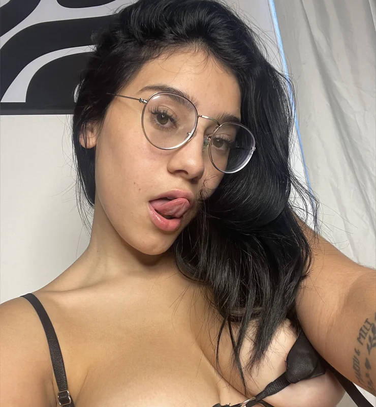 Hanna OnlyFans profile