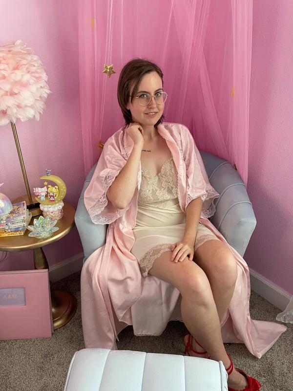 Helena on OnlyFans showcasing her unique content