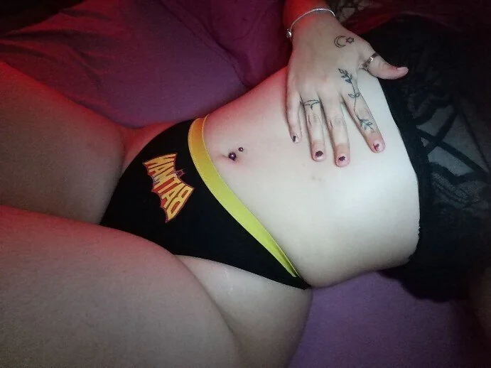 Hardqueen OnlyFans Femdom creator from Spain