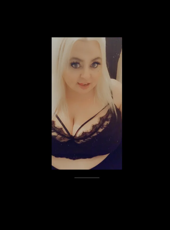 Harley Jade OnlyFans Creator Harley Jade OnlyFans creator with G cup and size 28 body.