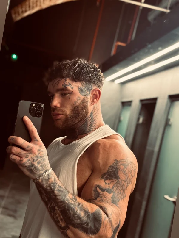HART OnlyFans profile