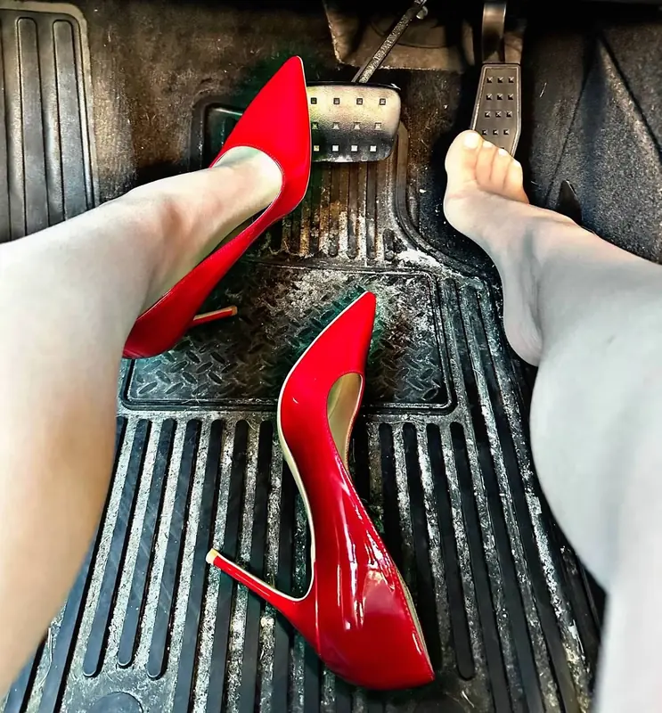 Trixie Love - OnlyFans Creator Profile Picture