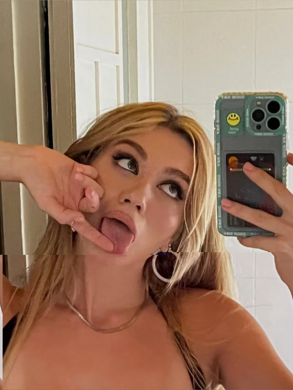 POLINA - OnlyFans Creator Profile Picture