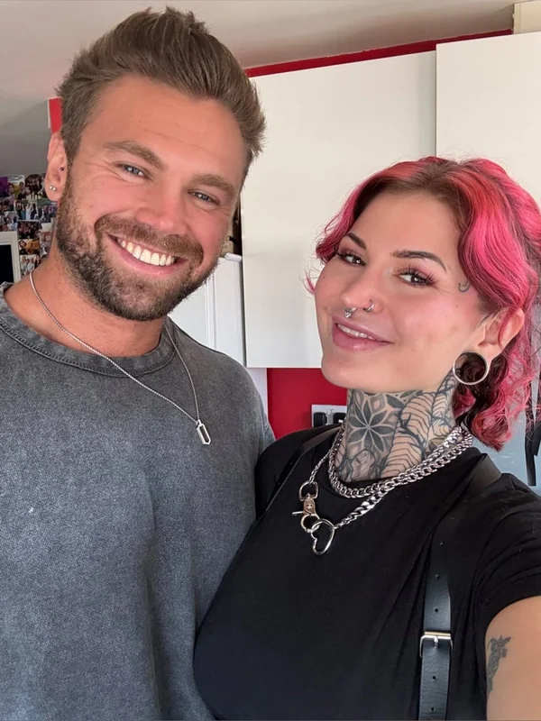 Holly&Rip OnlyFans Profile Holly&Rip OnlyFans wild couple