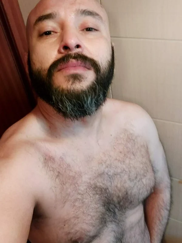 Hiddenbearcave1 - OnlyFans Creator Profile Picture