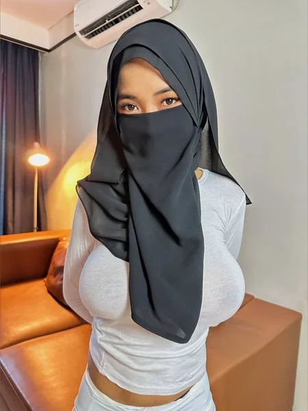 hijabazalea OnlyFans Profile hijabazalea OnlyFans petite creator