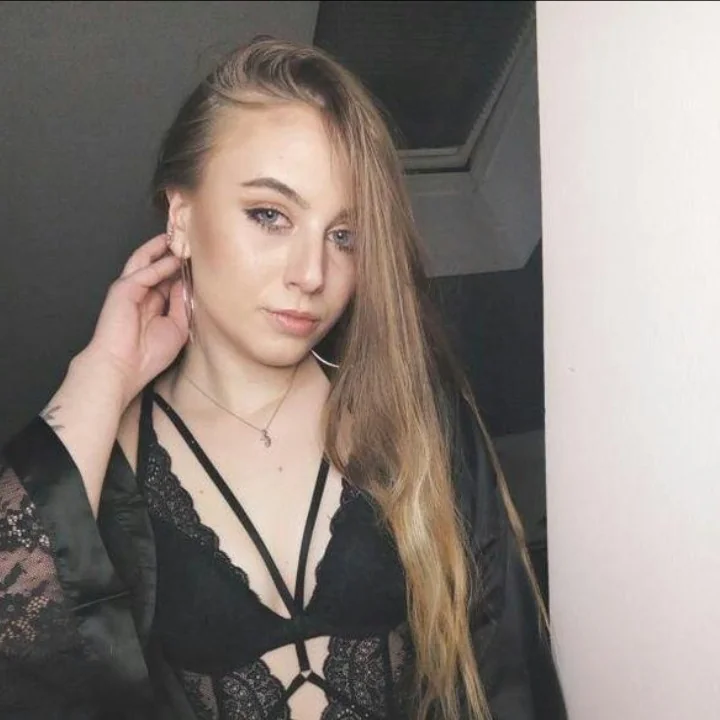 ʀᴇᴇ ᴘʀᴏɪʟᴇ - OnlyFans Creator Profile Picture