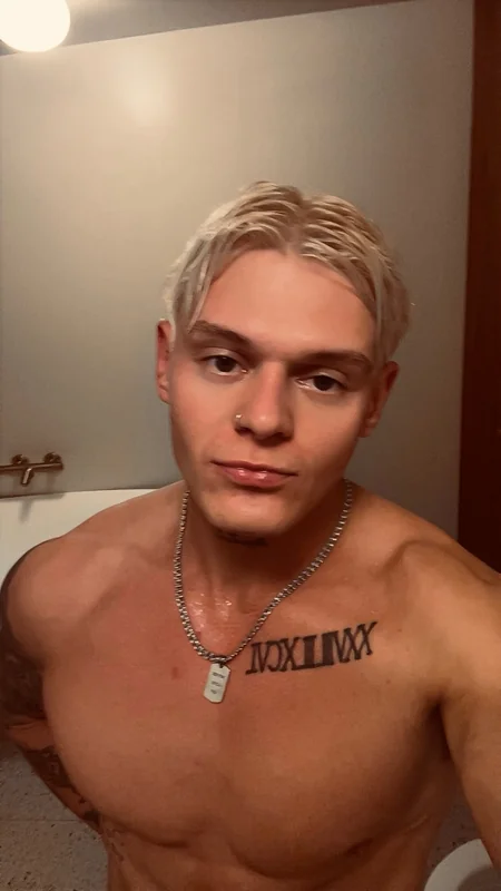 Hollywood OnlyFans profile