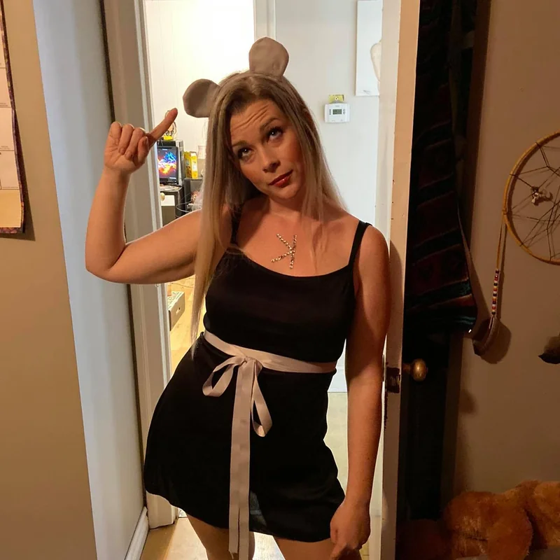 Hope Lythi OnlyFans Profile Hope Lythi OnlyFans creator offering custom content
