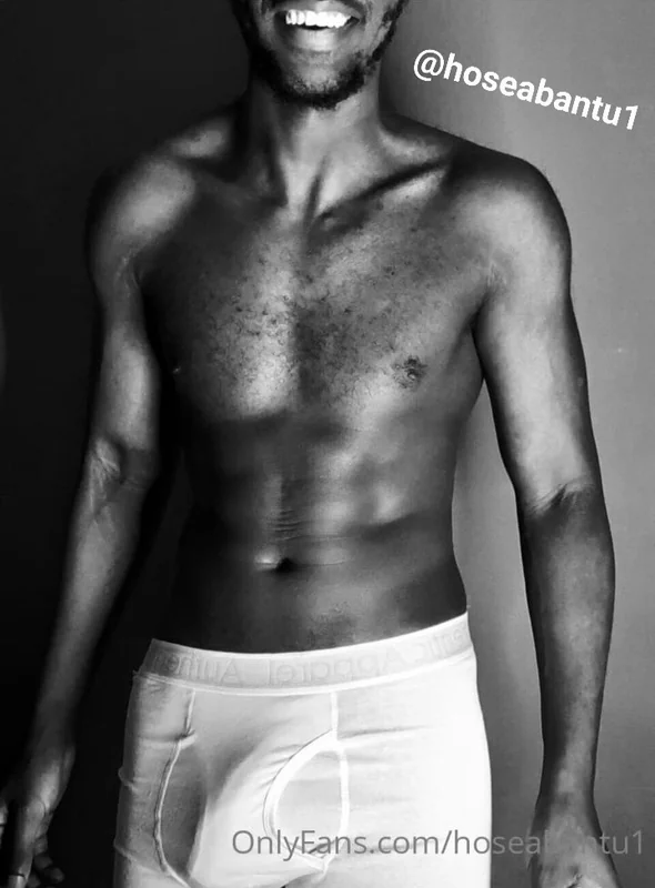Hosea Bantu OnlyFans Profile Image Hosea Bantu OnlyFans creator showcasing solo content