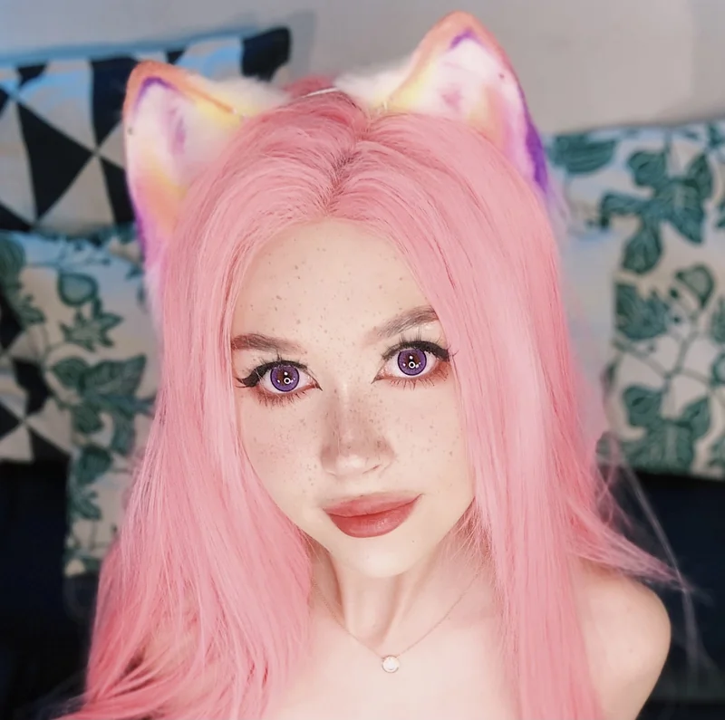 Horny Sexy Purple Bitch - OnlyFans Creator Profile Picture