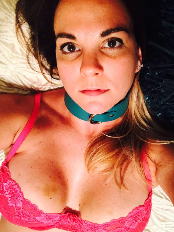 Hot Vegas Mom OnlyFans Profile Hot Vegas Mom OnlyFans MILF creator