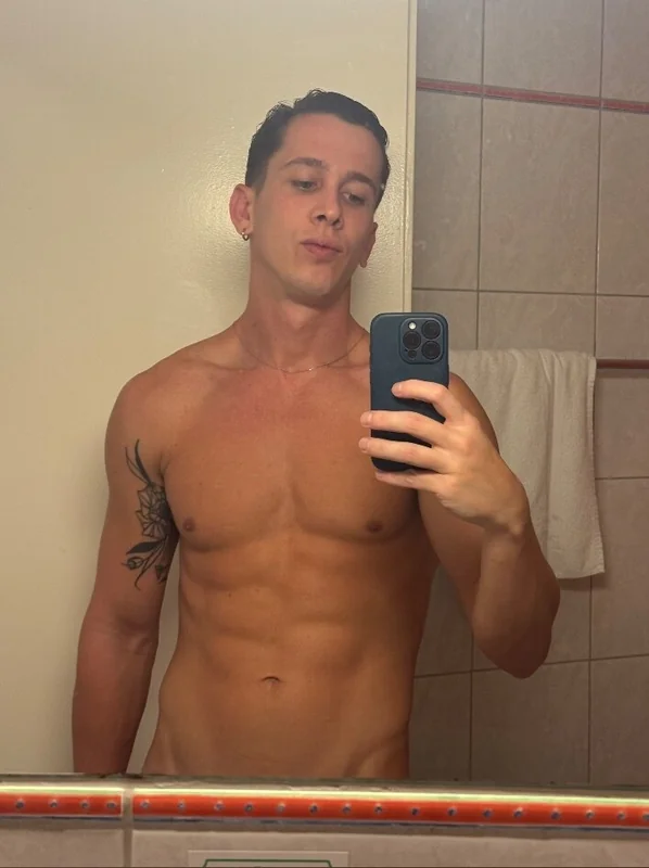 Hugoblond - OnlyFans Creator Profile Picture