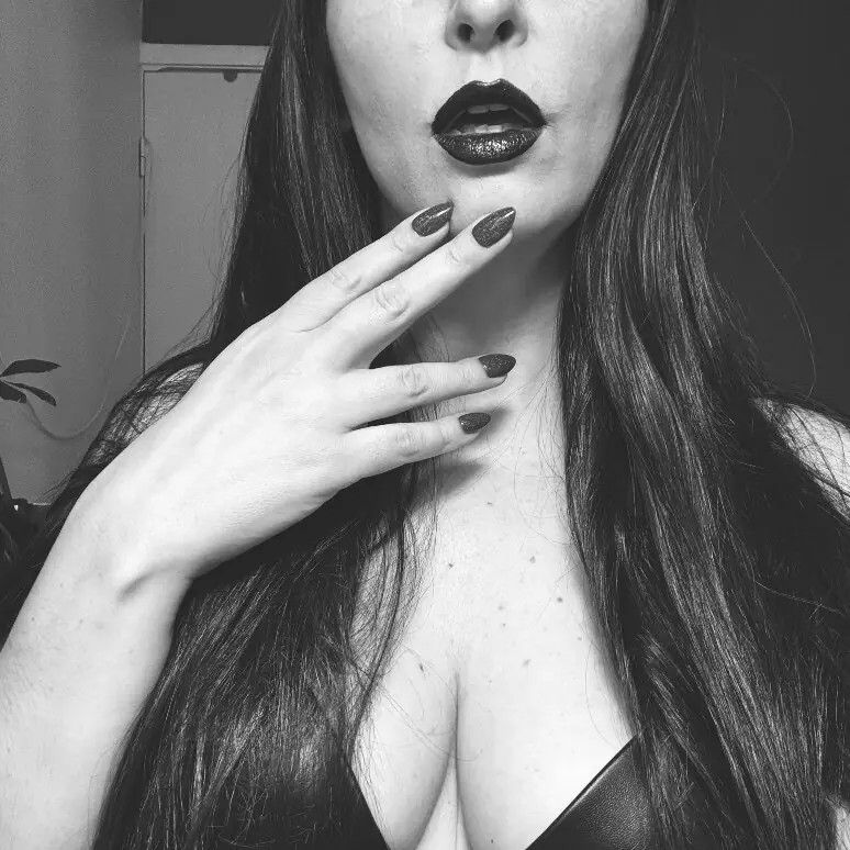 Iamyouraphrodite OnlyFans profile