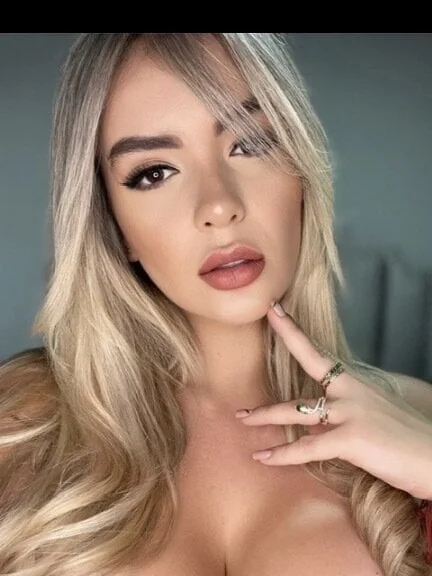 Tatiana Alvarez kourtneylove - OnlyFans Creator Profile Picture