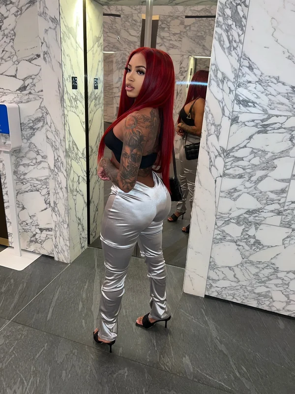 real mariposa OnlyFans creator with exclusive content