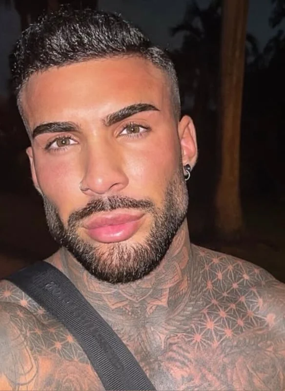 Imanol Brown VIP PAGE Top 0.1% OnlyFans profile