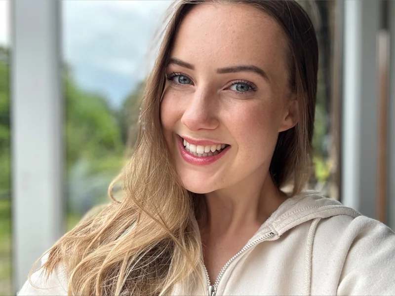 Charlotte Lily OnlyFans profile