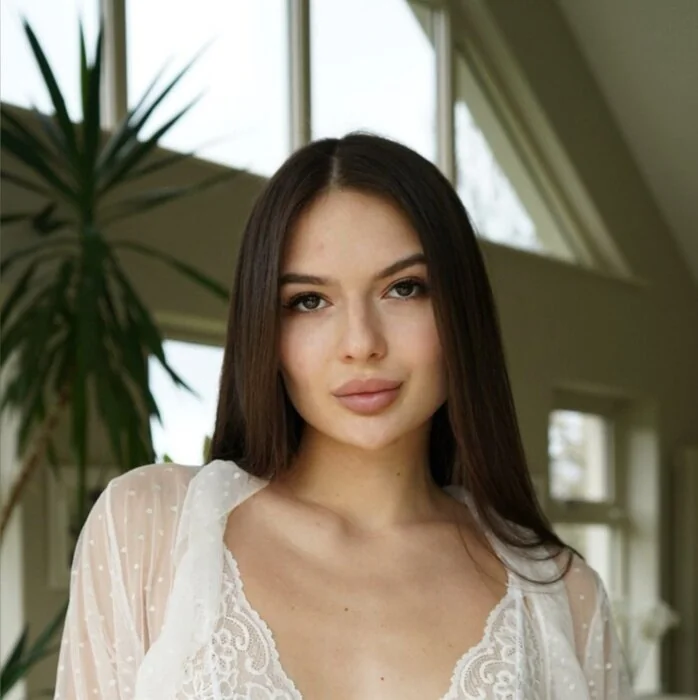 Emily - OnlyFans Creator Profile Picture