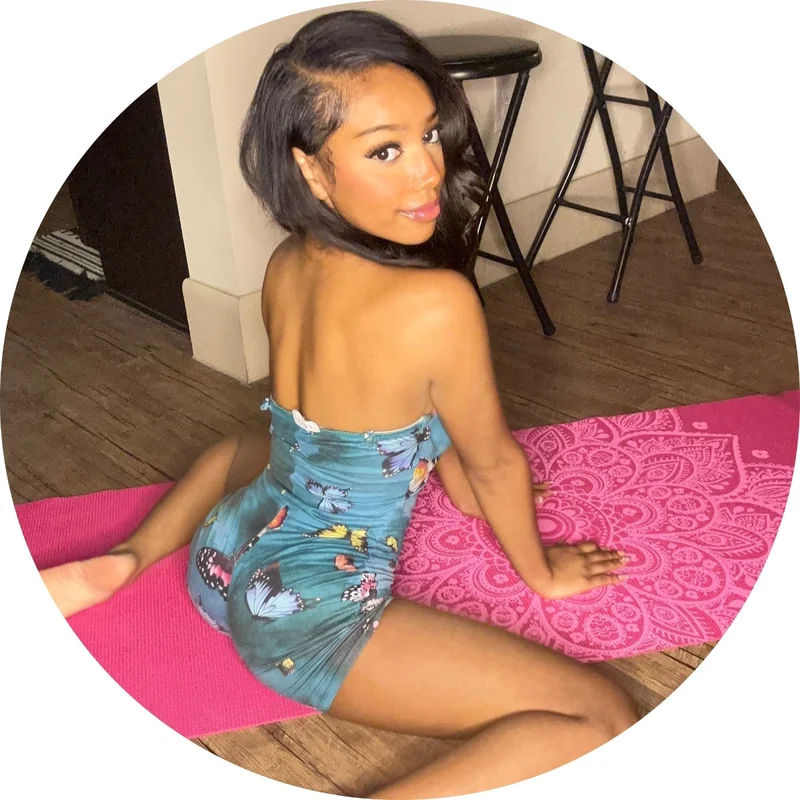 Lina OnlyFans profile
