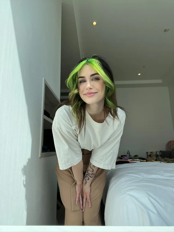 VERY Pregnant Stark - OnlyFans Creator Profile Picture