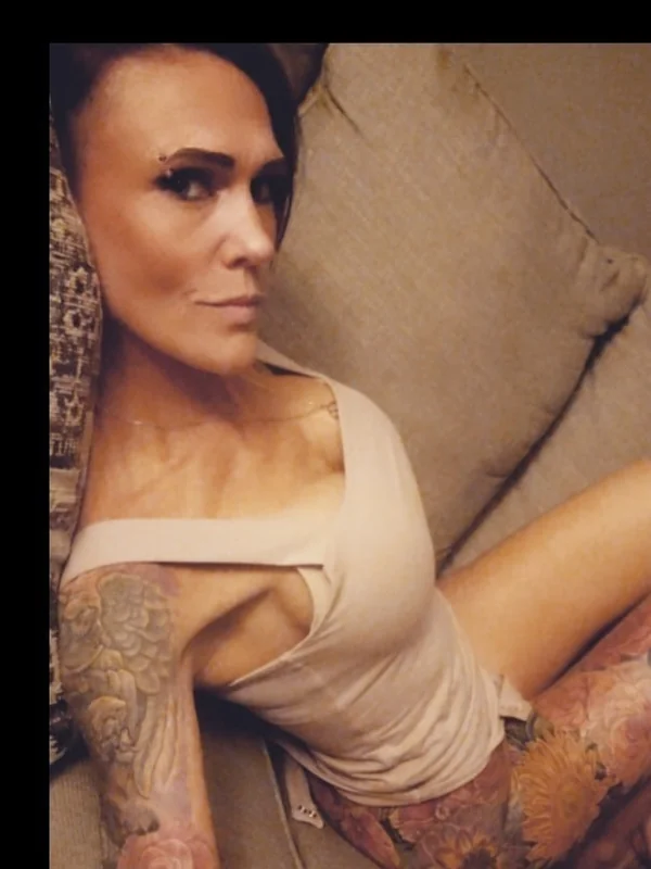 Inked_mama4 OnlyFans Profile Inked_mama4 OnlyFans Tattooed Creator