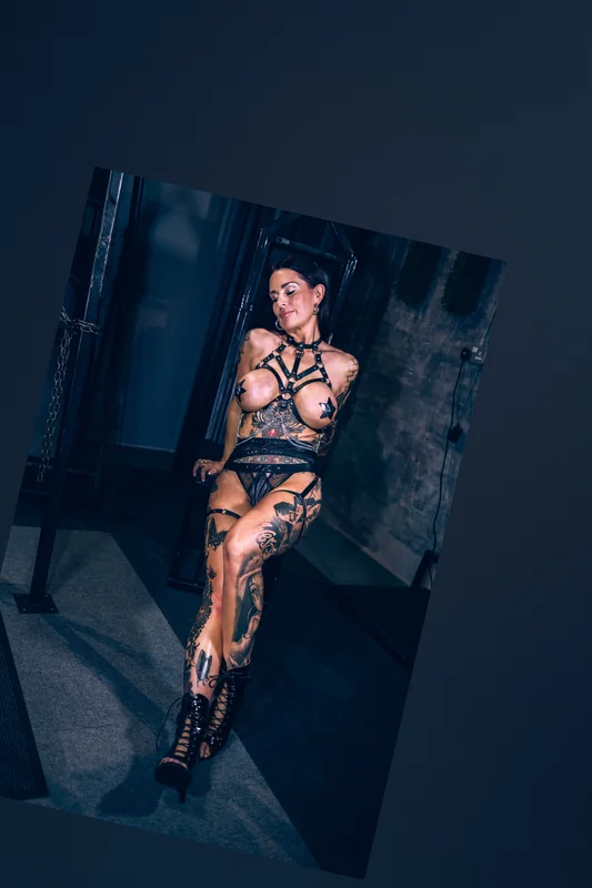 InkedGem💎 OnlyFans Profile InkedGem💎 OnlyFans tattooed Milf creator