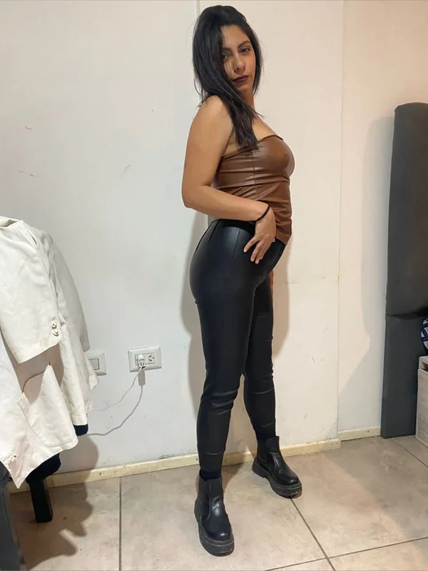 Irinaaok OnlyFans creator with intimate content