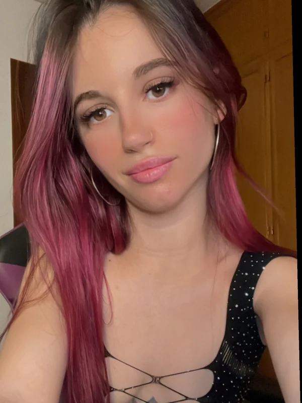 Irinarivas - OnlyFans Creator Profile Picture