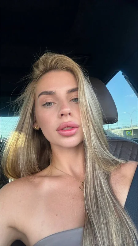 Irina Sivalnaya OnlyFans creator with vibrant personality