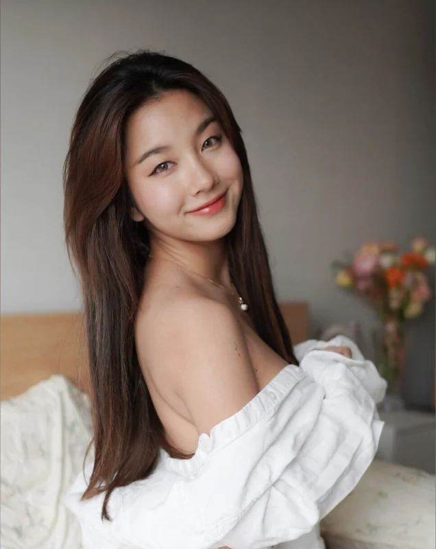 Iris - OnlyFans Creator Profile Picture