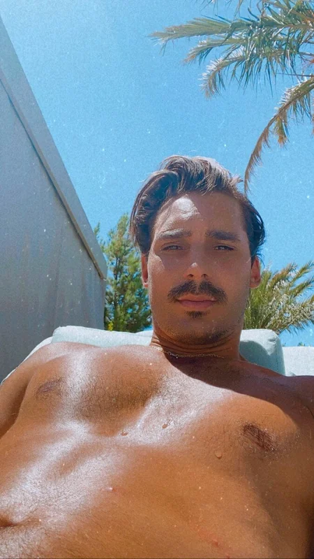 Issamaximillian OnlyFans profile