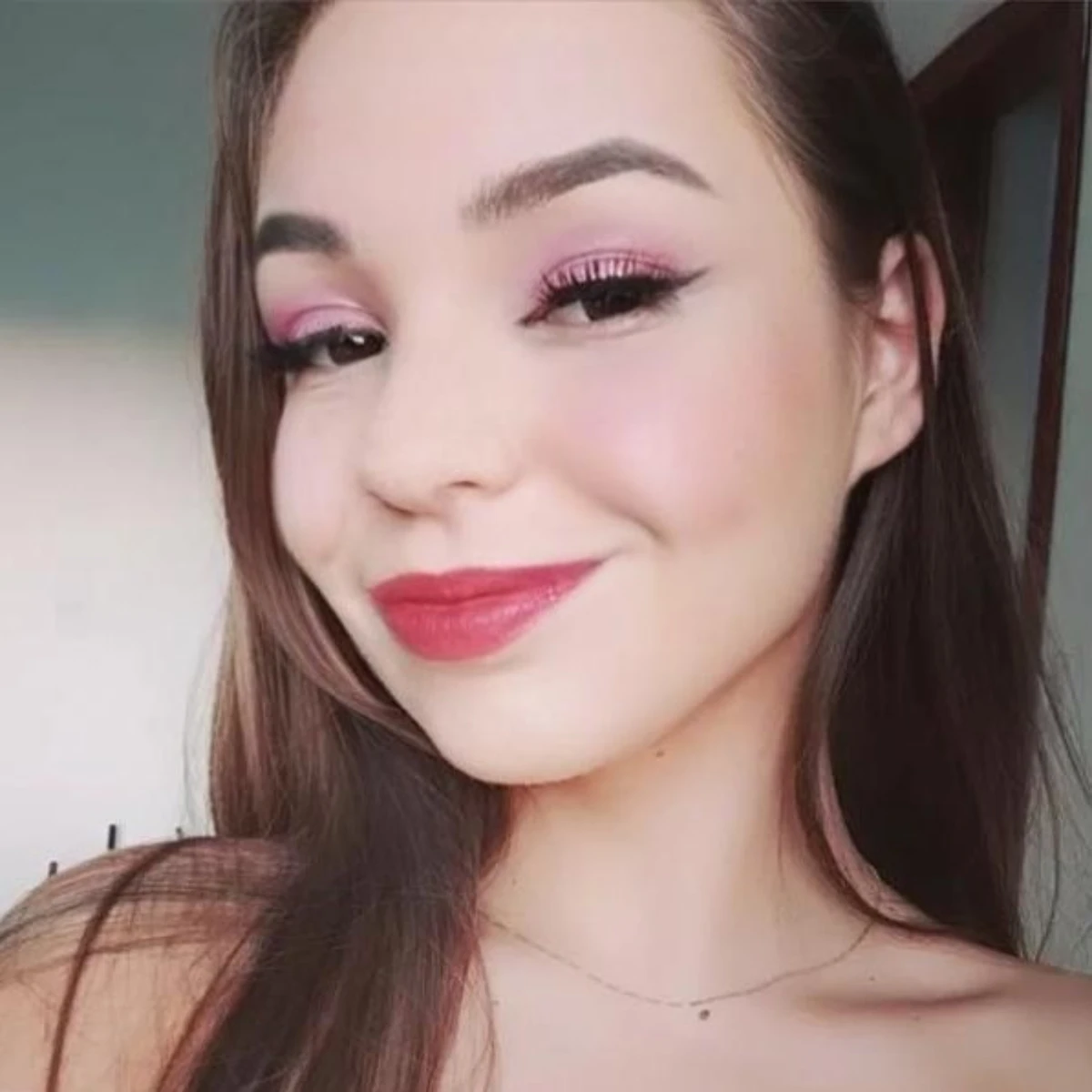 Ana OnlyFans Profile