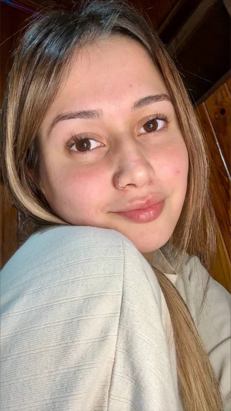 Bella OnlyFans profile