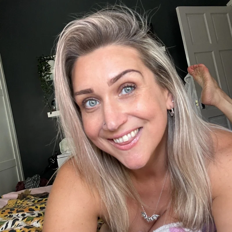Olivia Taylor 🍷 OnlyFans profile