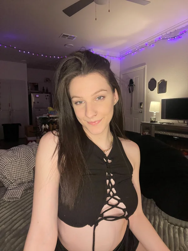 Ivy Brooks - OnlyFans Creator Profile Picture