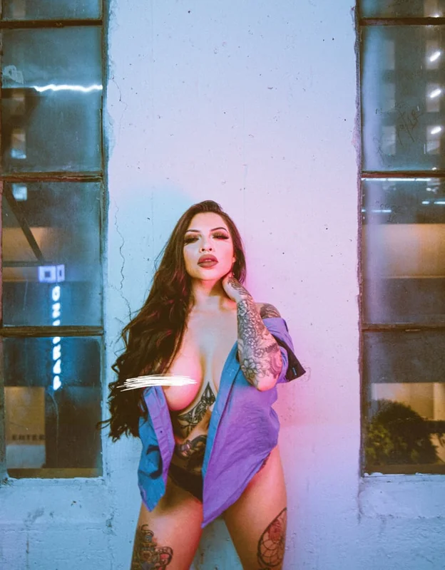 Izzyboo888 OnlyFans Curvy Tattooed Creator