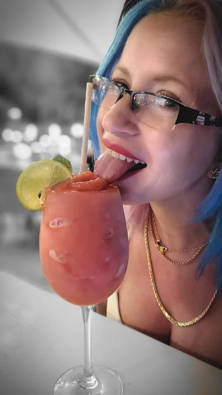 Jadebenidorm1 OnlyFans Profile Jadebenidorm1 OnlyFans profile with a naughty side.