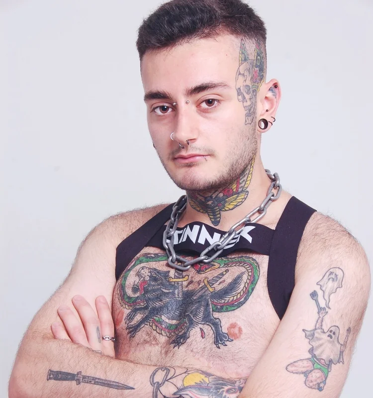 Jakeftm2002 OnlyFans Profile Jakeftm2002 OnlyFans Trans creator with tattoos